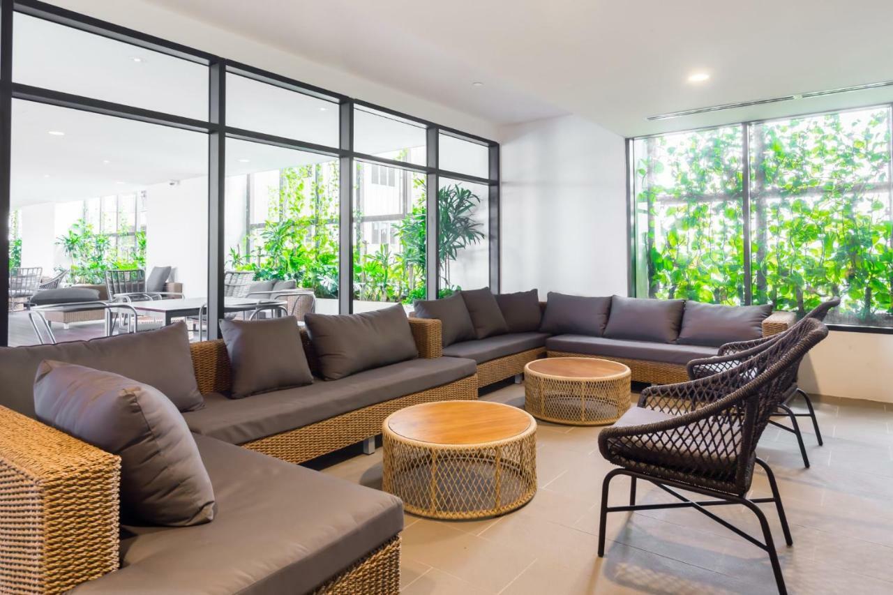 Est Suites Bangsar By Airhost Kuala Lumpur Zewnętrze zdjęcie